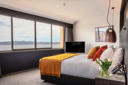 accommodation-gallery_harbour-suite